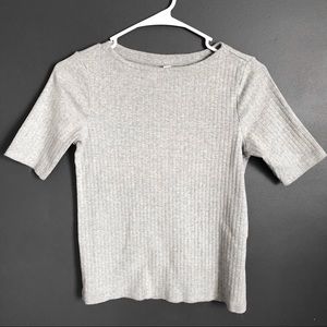 UNIQLO Ribbed Ballet Nexk Short-Sleeve T-Shirt